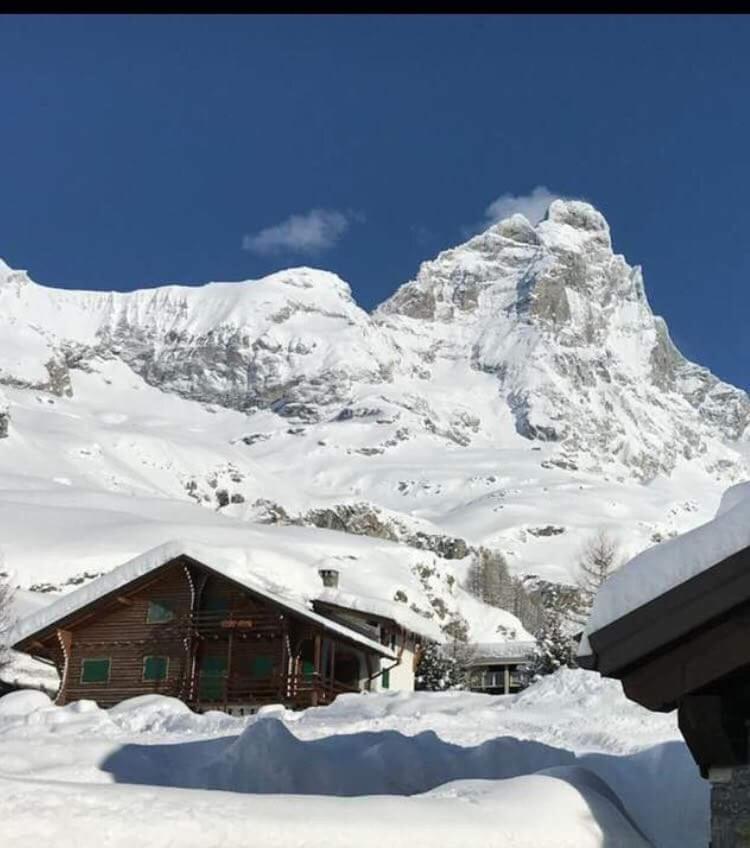 At The Foot Of Cervino Cir 0832 Cin Itoo7071C2K3Fq9Xbg Daire Breuil-Cervinia Dış mekan fotoğraf